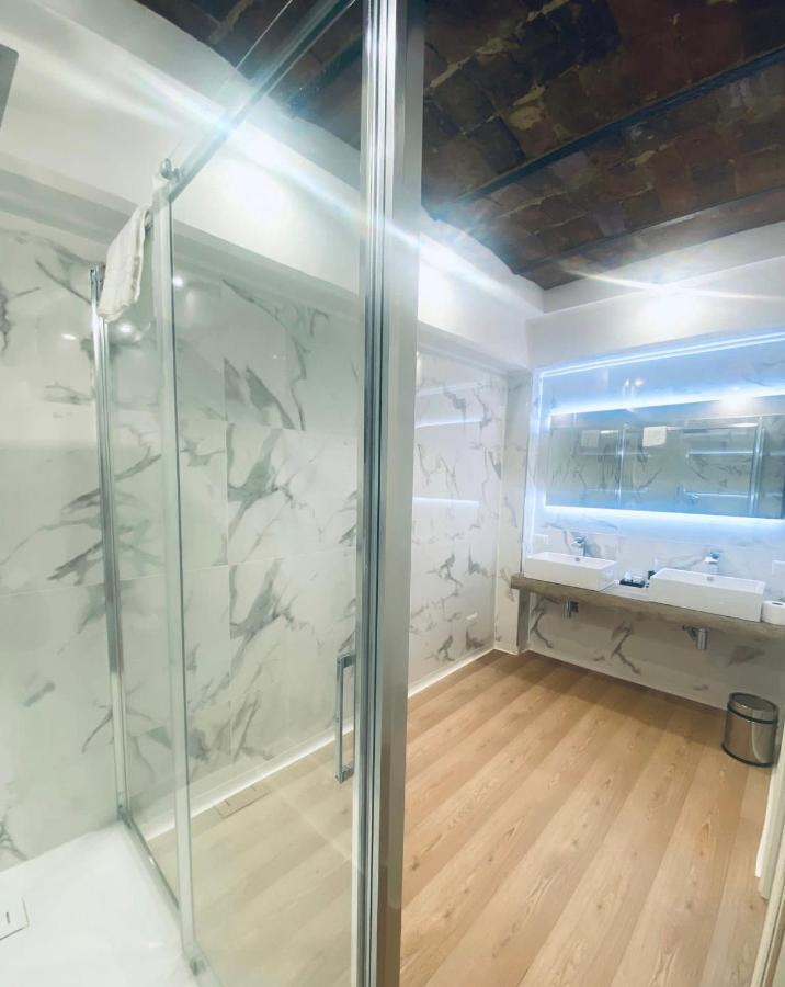 Miluar Luxury - Vanvitelli Bed & Breakfast