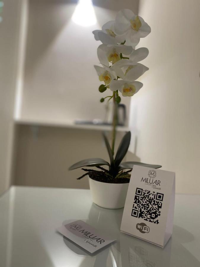 Miluar Luxury - Vanvitelli Couette-café Naples